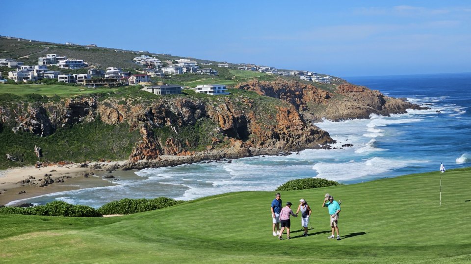 <h2>The Best of South Africa Escorted 2023</h2> 14 Nights | 6 Rounds | March 11 - 25